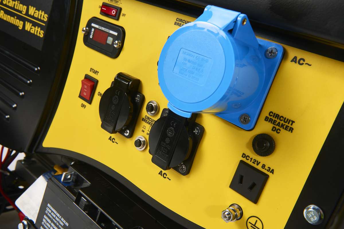 Champion 8000 Watt Petrol Generator